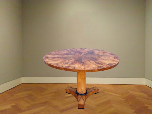Biedermeier Tisch um 1820