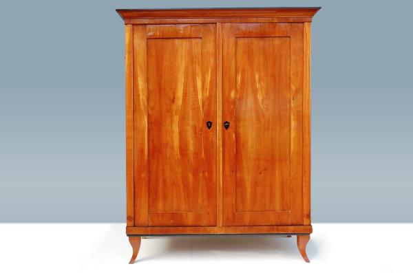 Biedermeier Schrank um1830